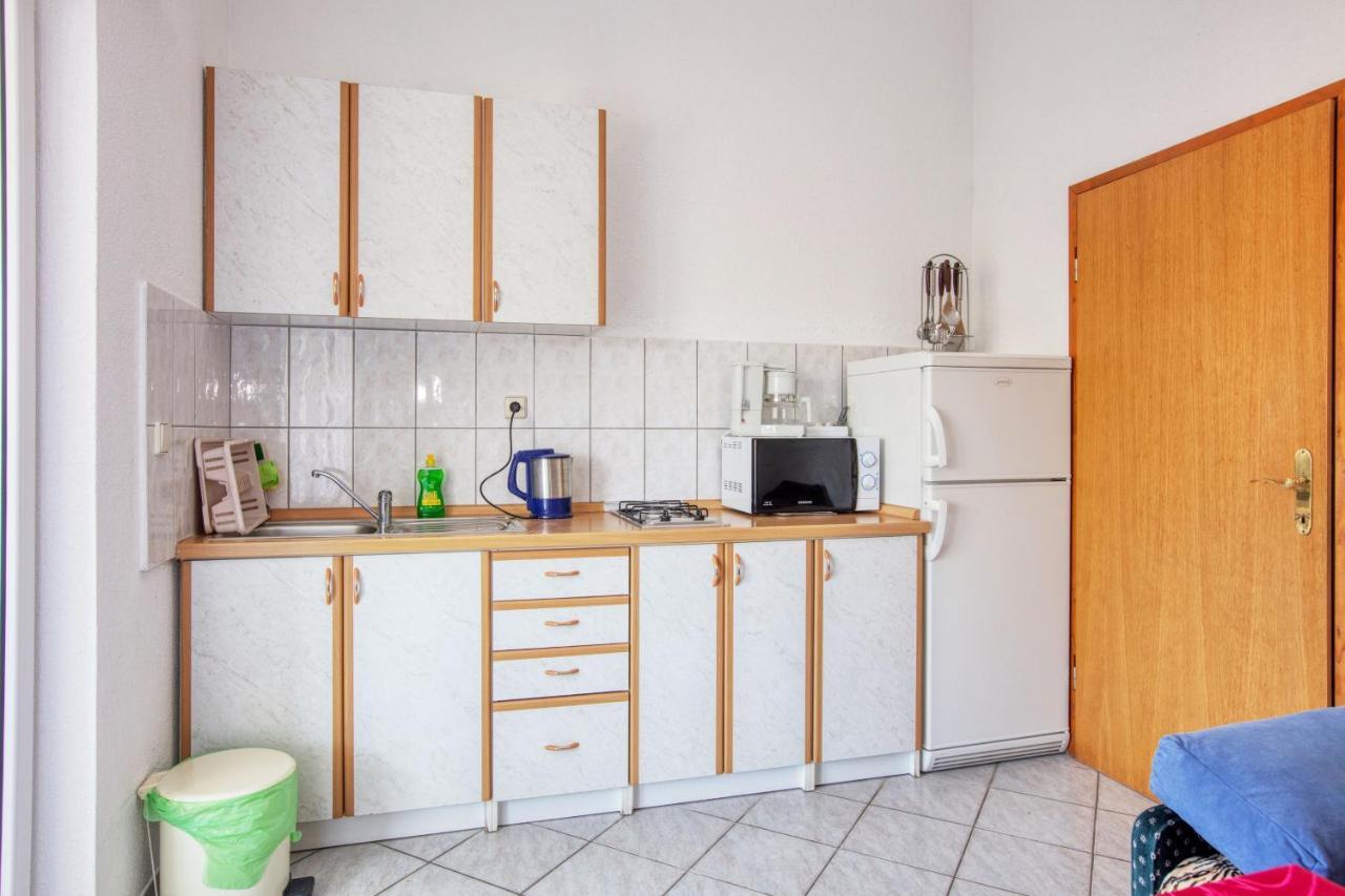 Apartments With A Parking Space Zablace, Sibenik - 4219 Экстерьер фото
