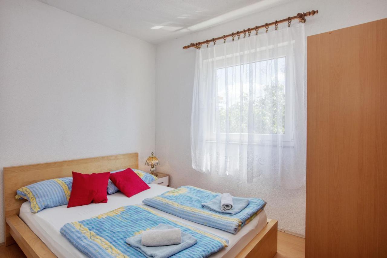 Apartments With A Parking Space Zablace, Sibenik - 4219 Экстерьер фото