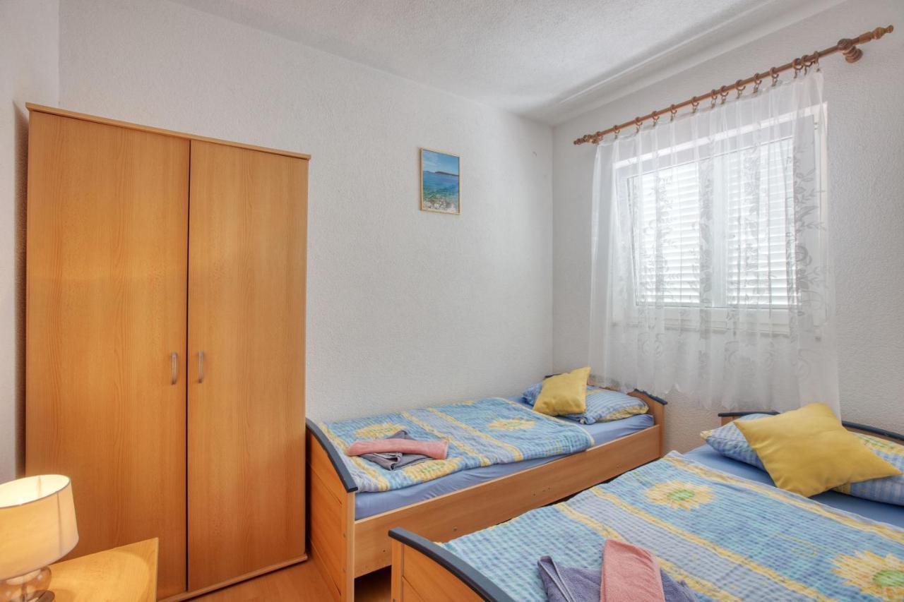 Apartments With A Parking Space Zablace, Sibenik - 4219 Экстерьер фото