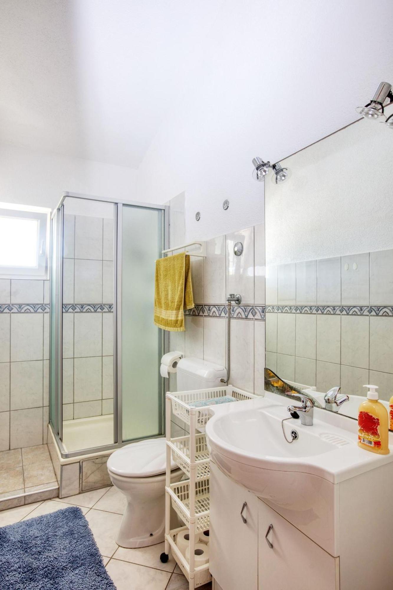 Apartments With A Parking Space Zablace, Sibenik - 4219 Номер фото